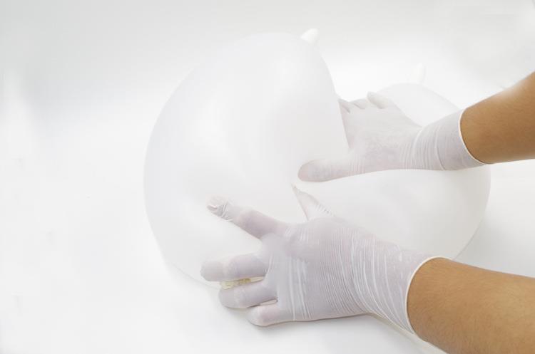 Disposable Latex gloves.jpg